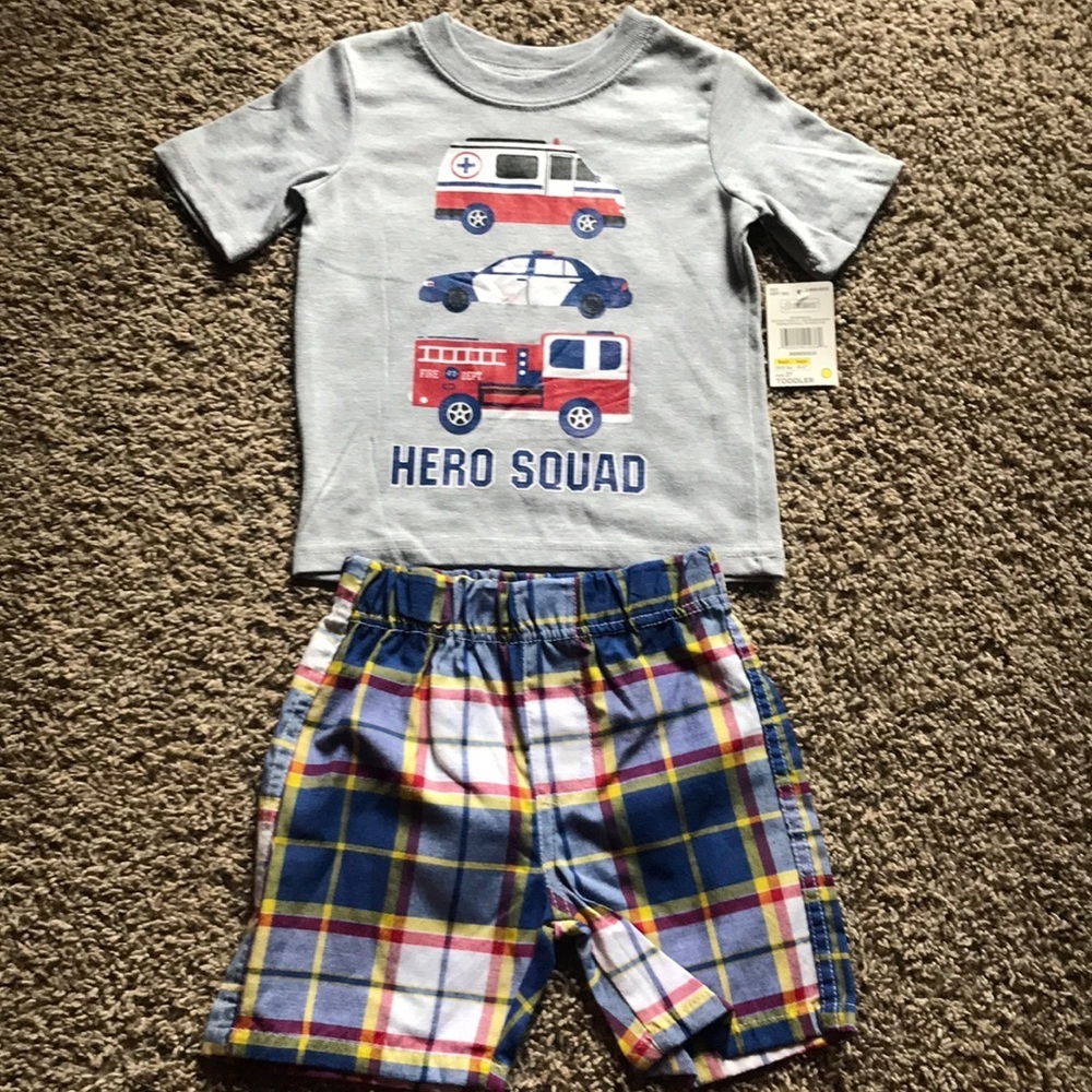 NWT Swiggles Outfit Matching Gray Short Sleeve with Blue and Red Plaid Shorts